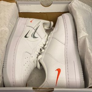 Nike Air Force one shoes brand new in box size 6.5 youth womens size 8